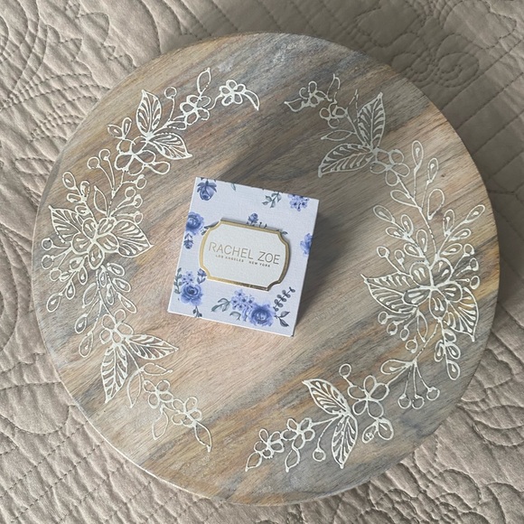 Sterling Silver Cz Kitty Stud Earrings - Picture 2 of 2